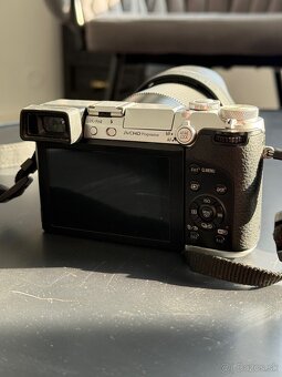 Panasonic LUMIX DMC-GX7 silver + Sigma 16mm 1.4 + OL45mm 1.8 - 5