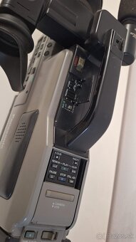 Kamera S-VHS Panasonic - 5