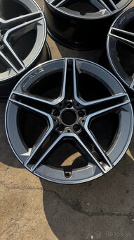 Elektróny Mercedes AMG 19" - 5