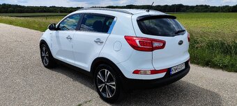 KIA Sportage 2.0 CVVT 16V 4WD EX A/T - 5