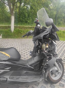 Predám skúter HONDA S-WING 125, r.v 2012 (po menšej nehode) - 5