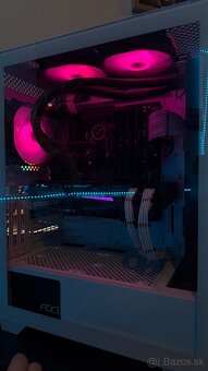 🖥️ BIELY GAMING POČÍTAČ S RTX 3070 A VODNÝM CHLADENÍM - 5