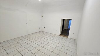 Ponuka priestoru na podnikanie v centre mesta - 5