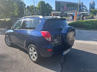 Predám Toyotu Rav4 2.0benzín 3.Gen - 5