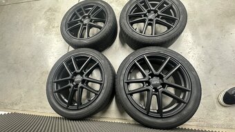 R17 225/45 Anzio 5x112 - 5