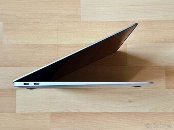 MacBook Air 13", NOVÁ BATÉRIA, TOP STAV - 5