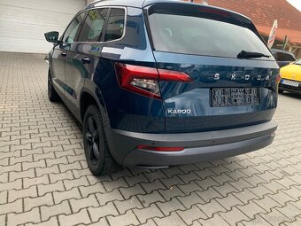 Predám havarovanú Škoda Karoq 1.5 tsi 110kw dsg rv 2022 - 5