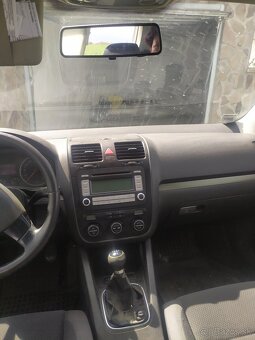 Predám VOLKSWAGEN GOLF - 5