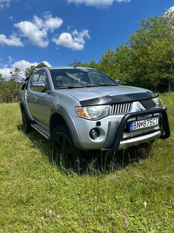 Mitsubushi L200 - 5
