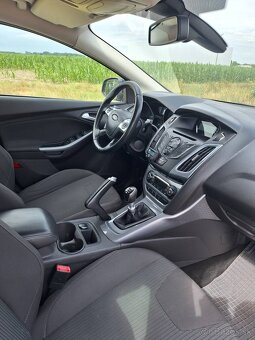 Ford Focus - 5