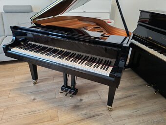 Yamaha Prestížne malé klavírne krídlo - 5