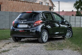 Peugeot 208 1.2 PureTech Style - 5