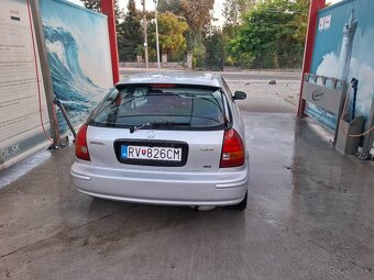 Honda Civic 1.4i - 5