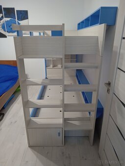 Predám poschodovú posteľ sivo-modrá - 5