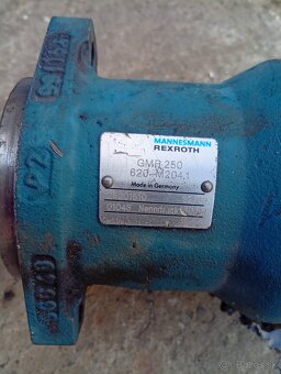 Predám tento hydromotor - 5