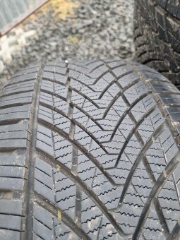 245/40 R19 98Y celoročné pneumatiky - 5