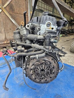 Motor Skoda Superb 1 2.0 103 kW VW Passat B5 - 5