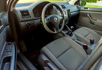 Volkswagen Golf 5 1.9Tdi 77Kw 105Ps 5-st - 5