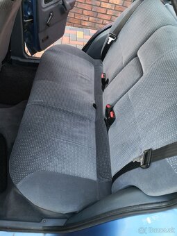 Ford Escort 1,4 GHIA 1987 - 5