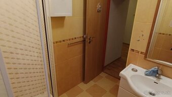 Predaj dočasne pozastavený EXLUZÍVNE - Rodinný dom Haniska p - 5