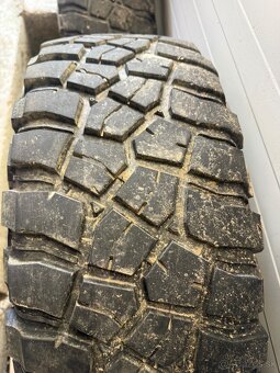 BFgoodrich mud terrain 255/70 R16 - 5