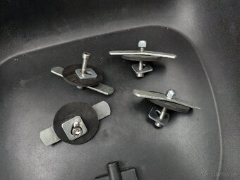 Zadny kufor na motocykel - 5