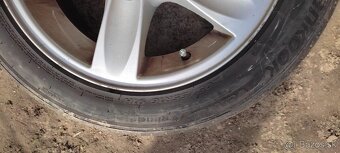 Predam elektrony z BMW 1, 118i, 15palcove, obute 205 55 r16 - 5