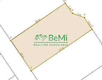 Pozemok Štitáre (800 m2) ,v slepej uličke pod lesom ID 539- - 5