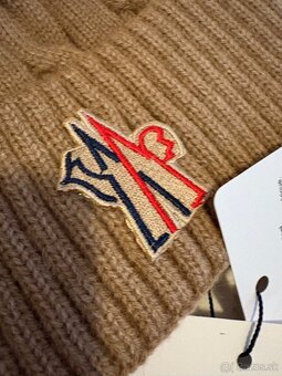 Nová moncler čiapka vhodná ako darcek - 5