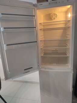 Chladnička s mrazničkou - 5