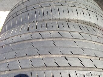 Predám letné Pneu 225/45r17 5/6mm - 5
