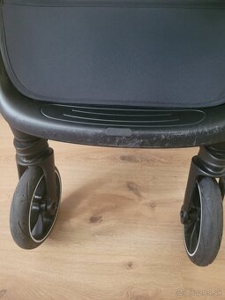 Britax strider M - 5