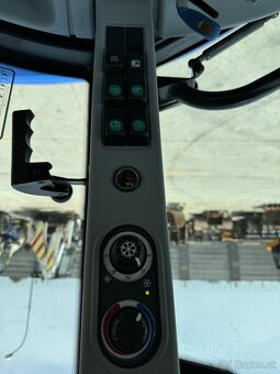 New holland TD95 / 2021 traktor s nakladacom - 5