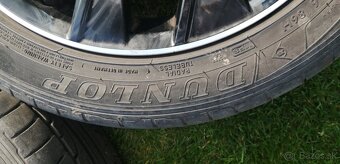 čierne R16" ŠKODA 5x100 Fabia pneu 215/45 R16 Dunlop - 5