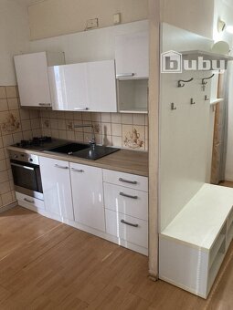 PREDAJ 1 IZBOVÝ BYT LÁNSKA, POVAŽSKÁ BYSTRICA - 5