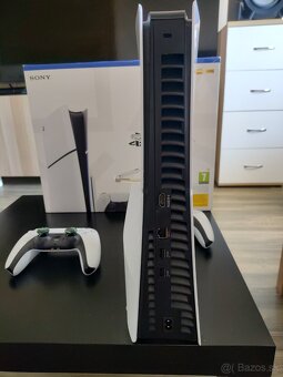 Predám PS5 Slim s mechanikou+2×Dualsense5+záruka. - 5