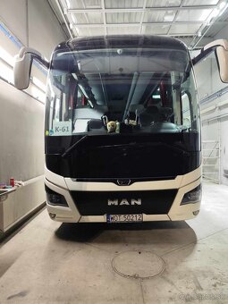 Čelné sklo pre autobus Setra 500 hd s montážou - 5