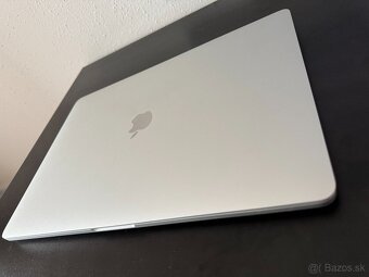 MacBook Pro 15" (2017) – i7, 16GB RAM, 500GB SSD - 5