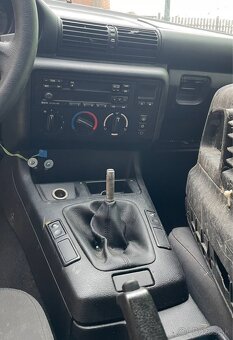 Rozpredám bmw e36 compact - 5