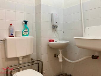 Vkusný obchodný priestor na prenájom v centre Komárna - 5