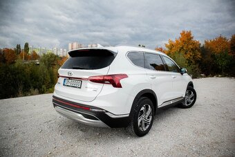 Hyundai Santa Fe 2.2 CRDi 4x4 - 5