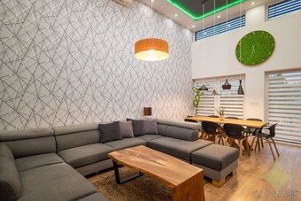 Exkluzívne na predaj, moderný 4izbový rodinný dom s pozemkom - 5