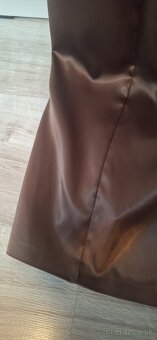 Prenádherné spoločenské šaty - 5