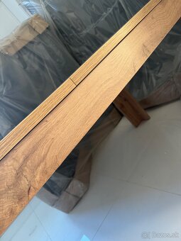 Jedálenský stôl - 5