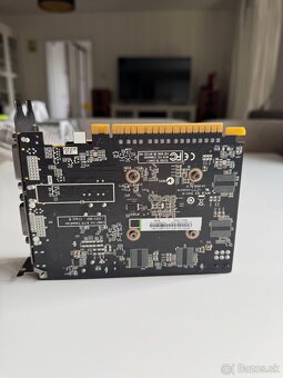Zotac GeForce GTX 650 Ti - 1GB - 5