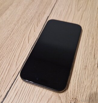 Apple iphone 15 256gb cierny - 5