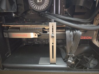 Sapphire Pulse AMD Radeon RX 6800 XT 16GB - 5