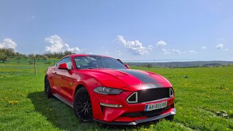 Ford Mustang GT 5.0 V8 - 5