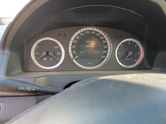 Mercedes-Benz C200CDI - 5