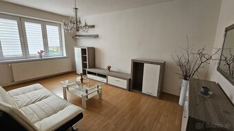 2-IZB. BYT S BALKÓNOM, VYHRIEVANOU GARÁŽOU a ZÁHRADOU - 5